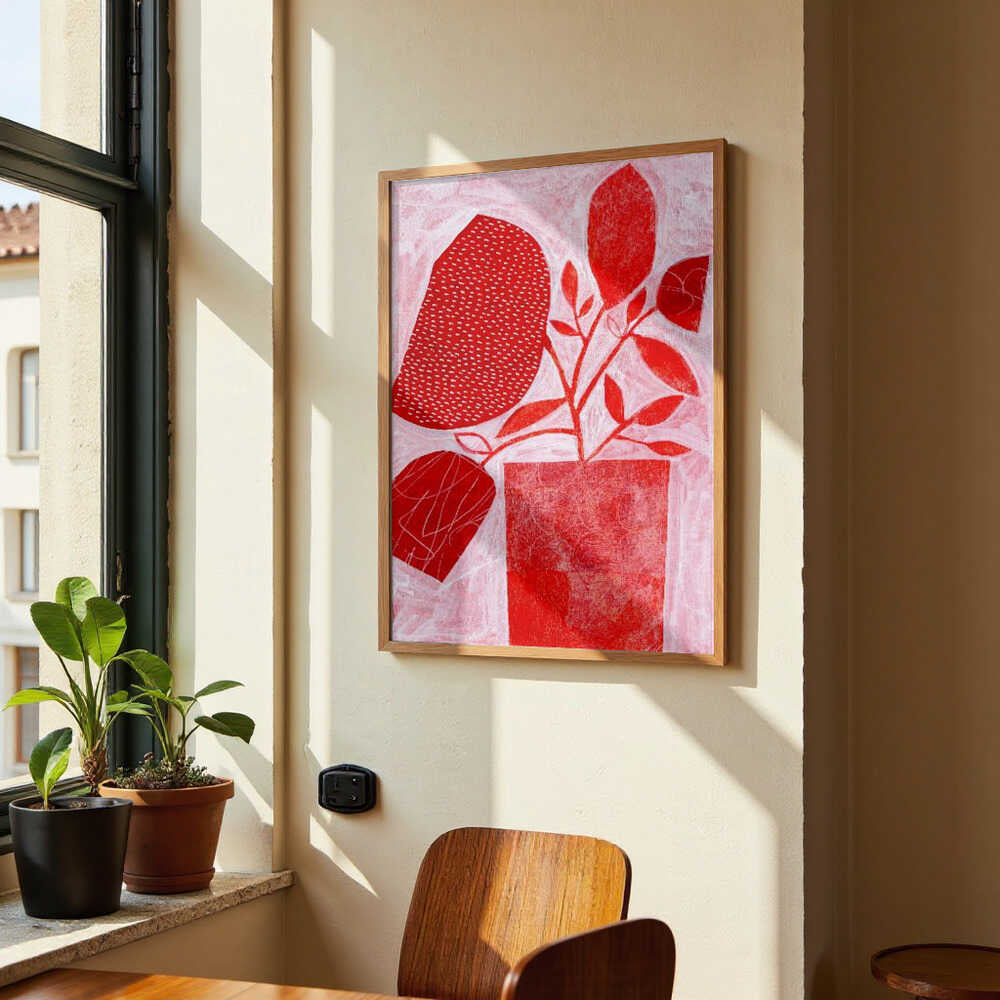 Rote Blumenvase von Susan Black