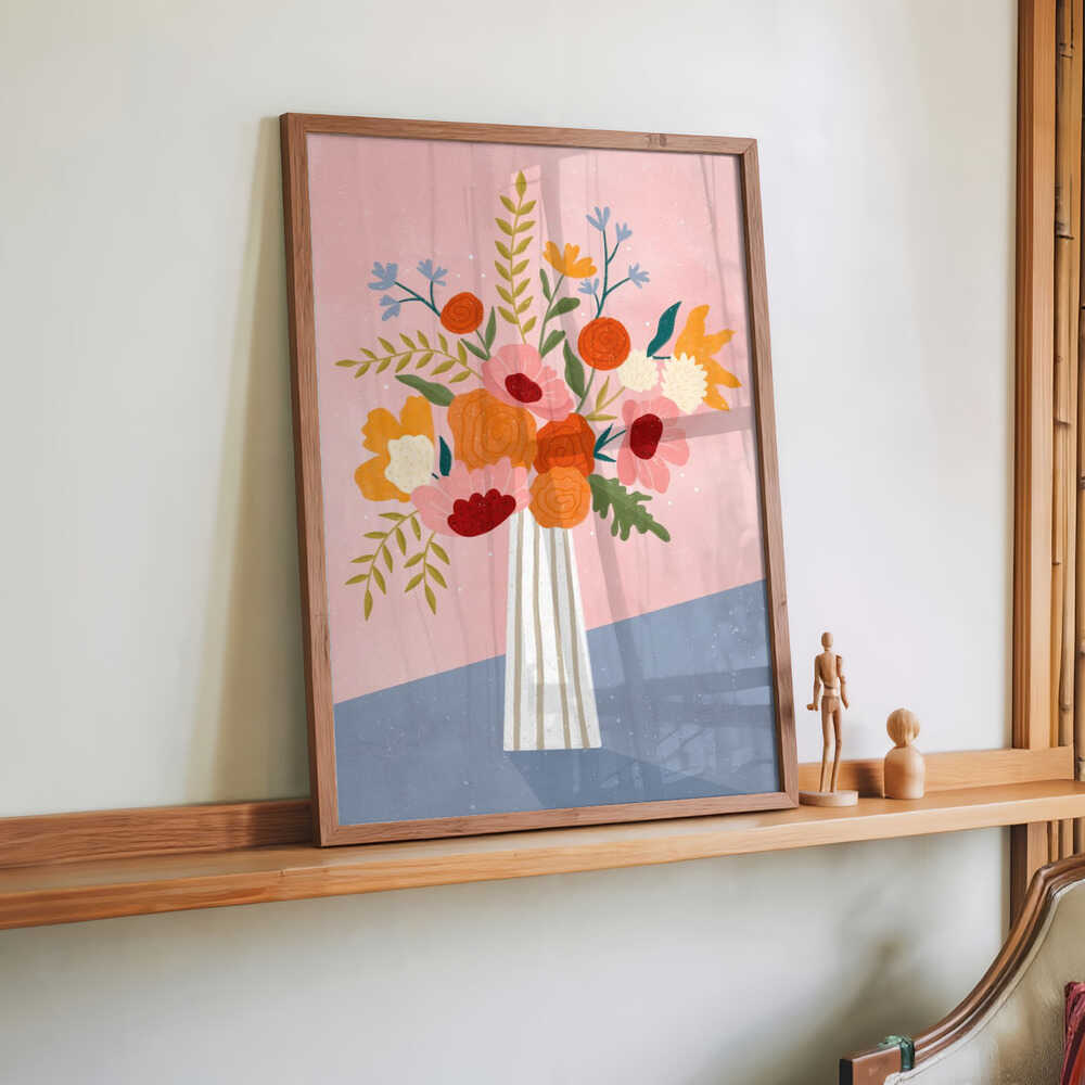 Linienvase mit Blumen von Bea Müller