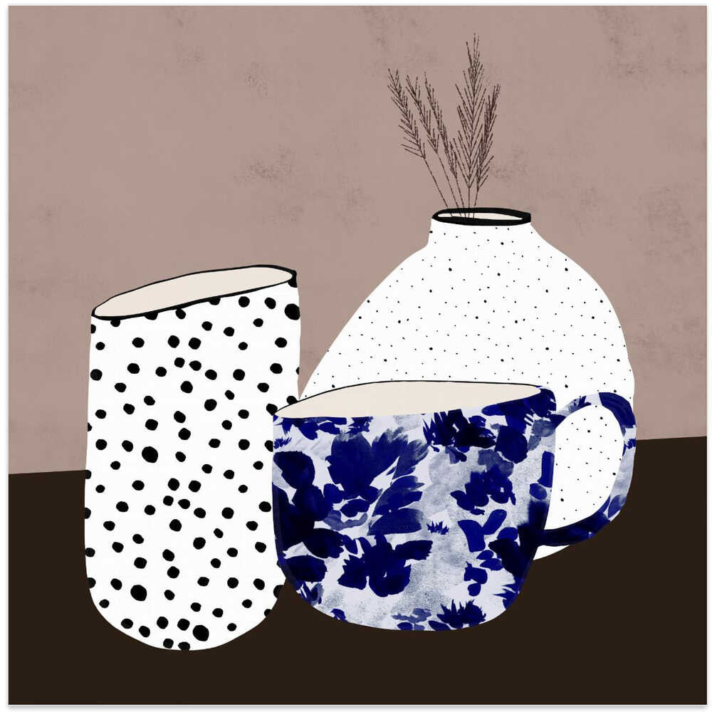 Tupfenvase und Becher mit Blumenmuster von Danushka Abeygoda